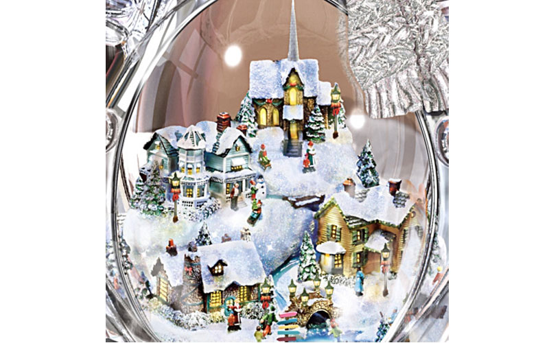 Thomas Kinkade Crystal Snowman with Village & Moving Train