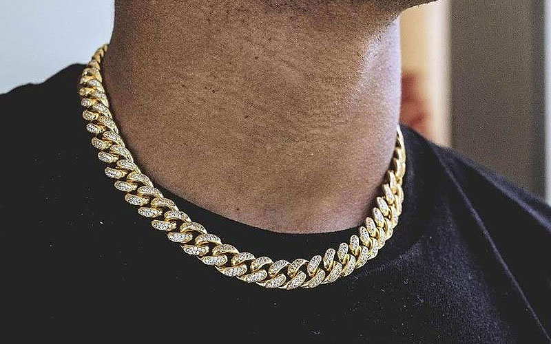 Diamond Cuban Link Choker 10mm in Yellow Gold