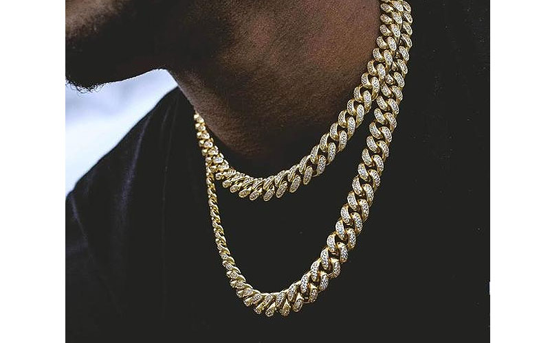 Diamond Cuban Link Choker 10mm in Yellow Gold