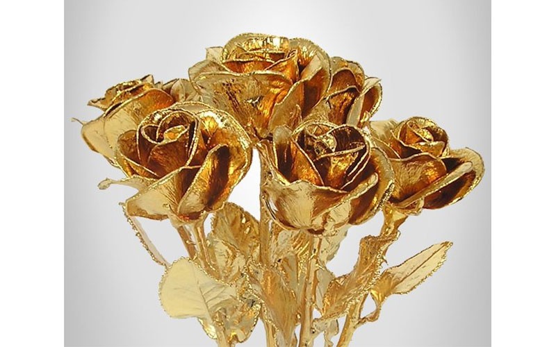 Gold Dipped Roses: Half Dozen 8-Inch Rose Bouquet