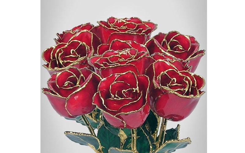 24k Gold Trimmed Roses: 1 Dozen 11-Inch Rose Bouquet