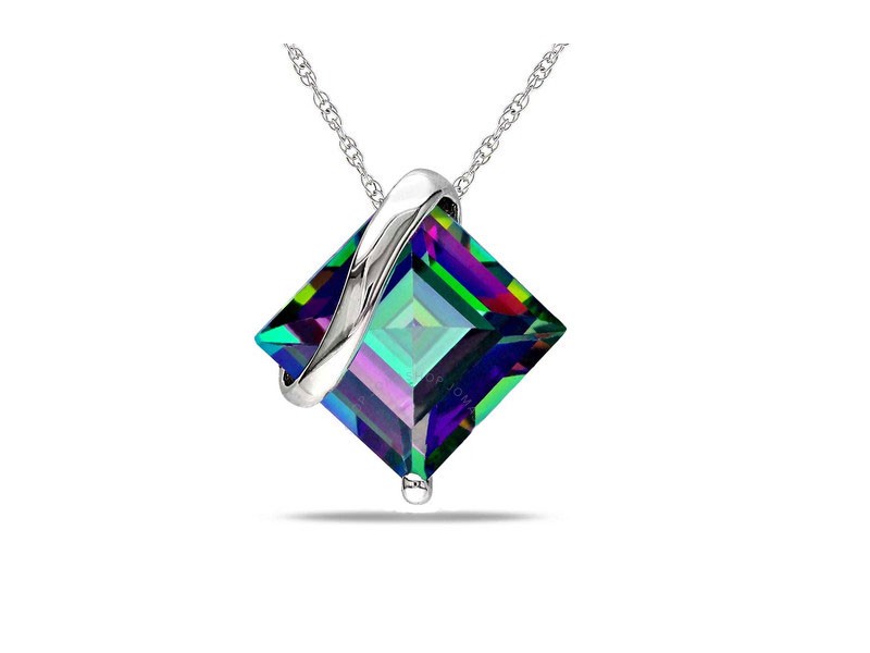 Amour White Gold Exotic Green Topaz Square Pendant