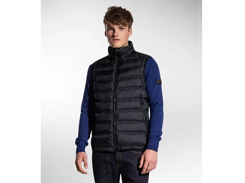 SLEEVELESS DOWN JACKET