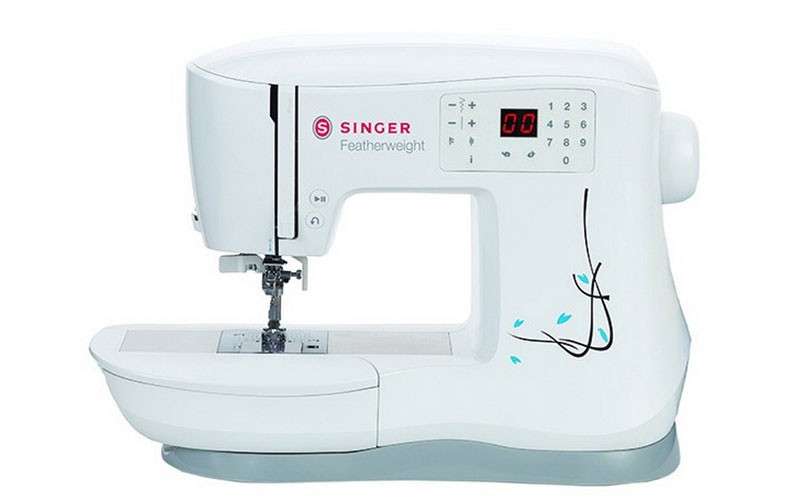 Singer C240 Featherweight Sewing Machine with Integrated Even Feed System