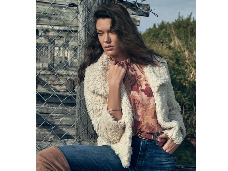 Elan Clothing Teddy Fur Cropped Jacket for Women in Natural