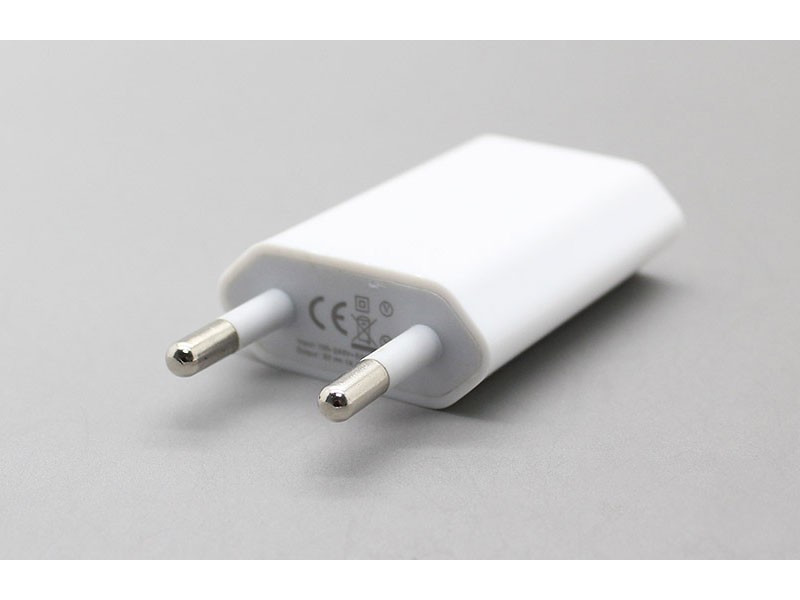 1100mA USB Power Adapter/Wall Charger