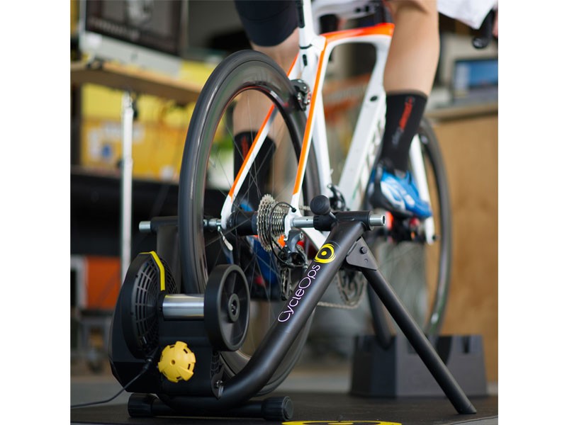 CycleOps M2 Trainer