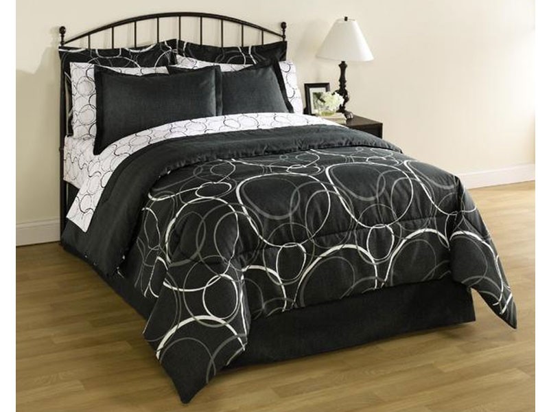 Essential Home Complete Bed Set - Interlocking Circles