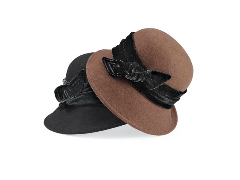 Velvet Bow Wool Hat