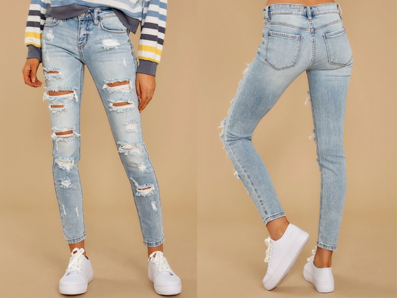 In No Time Light Wash Distressed Skinny Jeans