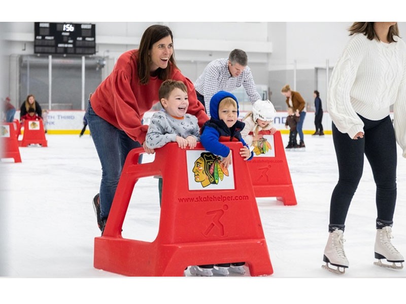 Fifth Third Arena: Chicago Blackhawks Community Ice Rink