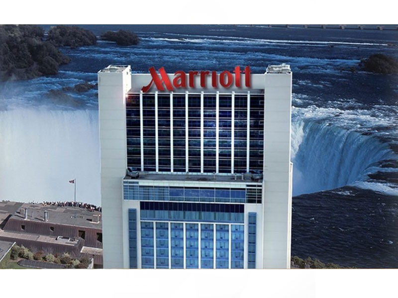 Marriott on the Falls Premium Collection Niagara Falls On Tour Package