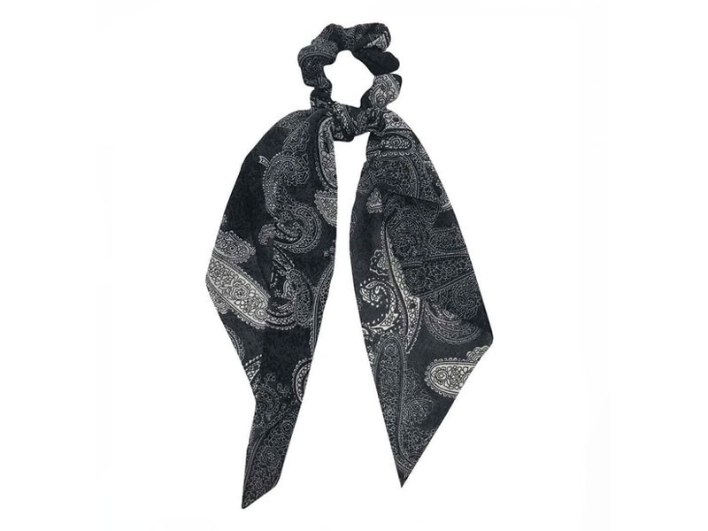 Do Everything In Love Paisley Pony Scarf In Black