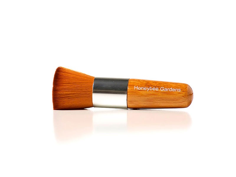 Honeybee Gardens Kabuki Brush