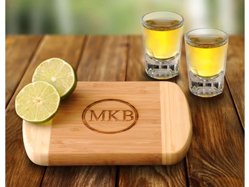 Personalized Bamboo Bar Board with 2 Shot Glasses