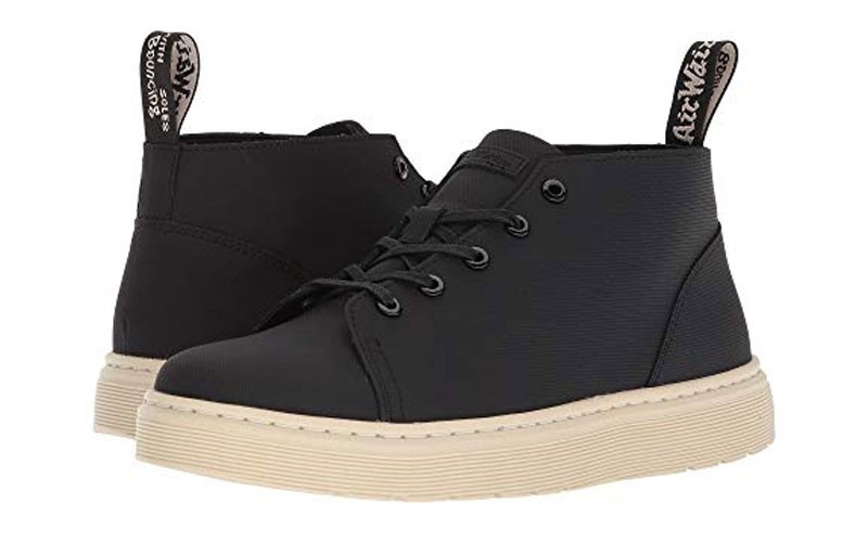 Dr. Martens Baynes 6-Eye Chukka Boot