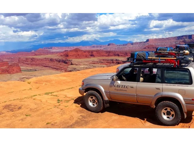 Arches National Park 4x4 Tour 4 Hours Tour Package