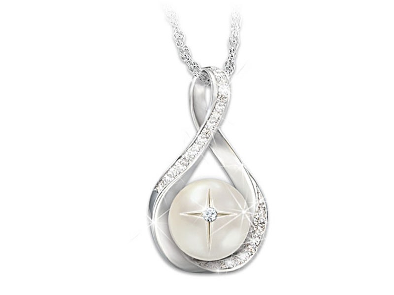 God's Pearl Of Wisdom Diamond Pendant Necklace