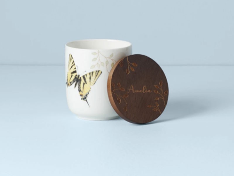 Butterfly Meadow Blue Geranium Candle