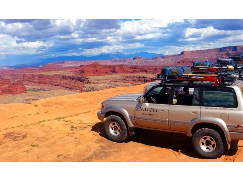 Arches National Park 4x4 Tour 4 Hours Tour Package