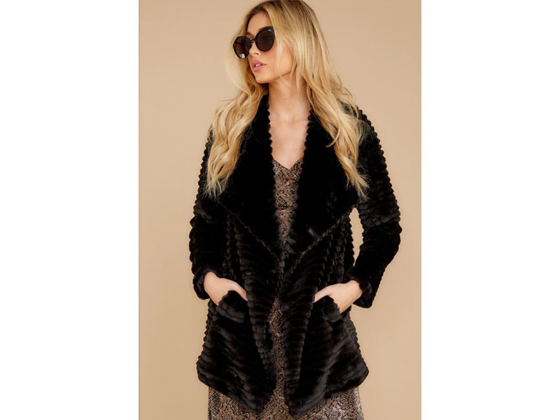 Wome's Stroke Of Luxe Black Faux Fur Coat