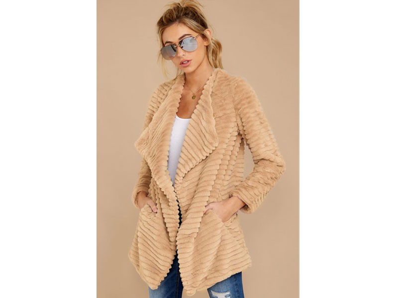 Women's Stroke Of Luxe Light Tan Faux Fur Coat