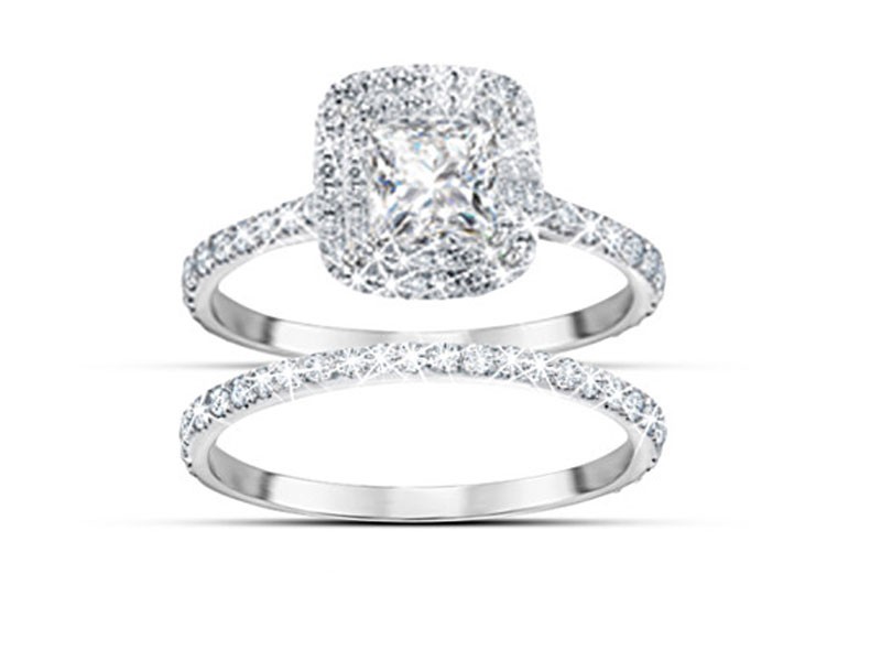 Create Your Personalized Diamonesk Bridal Ring Set