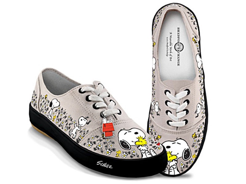 Peanuts Happiness Is Friendship Women's Sneakers