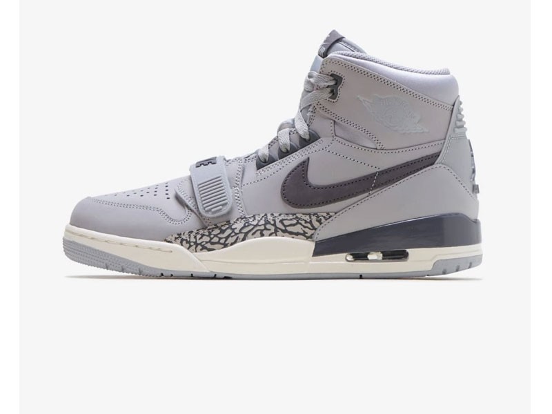 Men's Jordan Legacy 312 Shoe