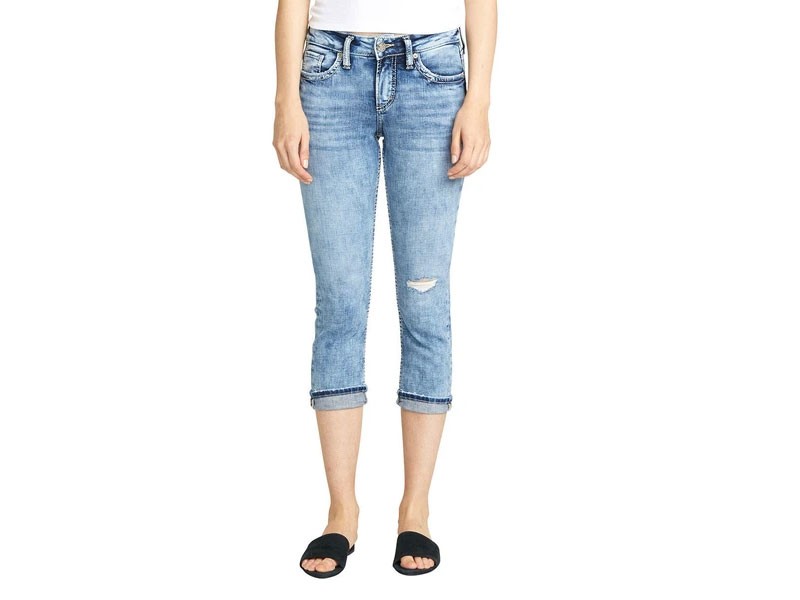 Silver Jeans Elyse Capri Jeans for Women in Light Wash