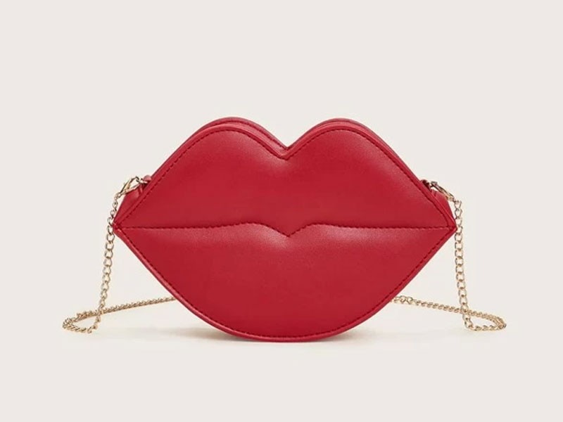 Lips Design Chain Crossbody Bag For Women