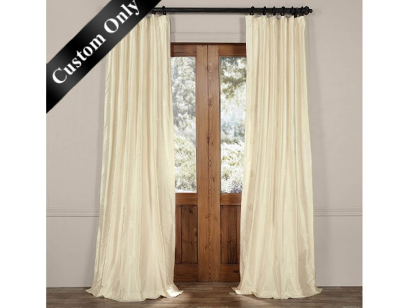 Alabaster Trophy Silk Curtain