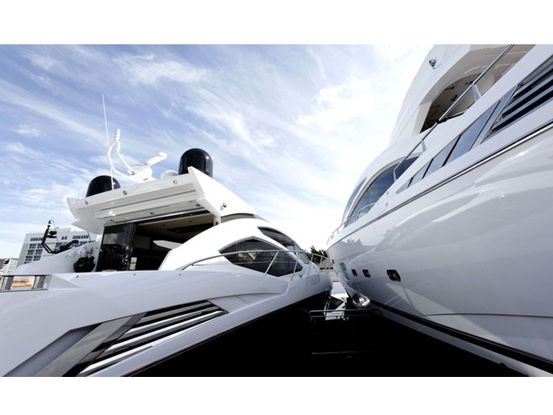 Two-Hour Boat Rental for Up to Six Valid on Weekdays
