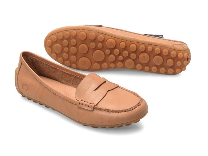 Born Malena In Tan Women's casual Shoe