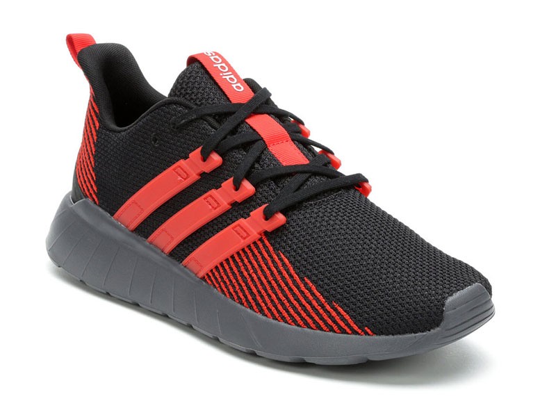 Men's Adidas Questar Flow Sneakers