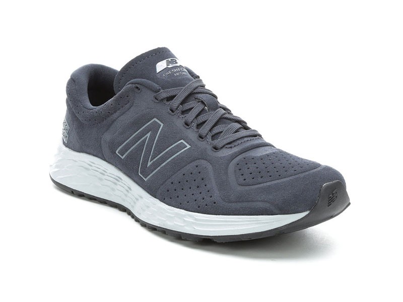 Women's New Balance Arishi v2 Sneakers