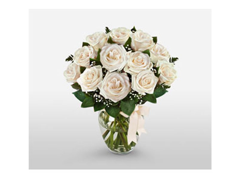 Long Stem White Roses