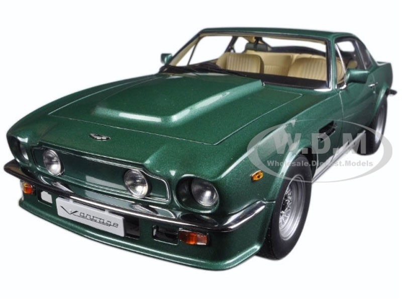 1985 Aston Martin V8 Vantage Forest Green 1/18 Diecast Model Car