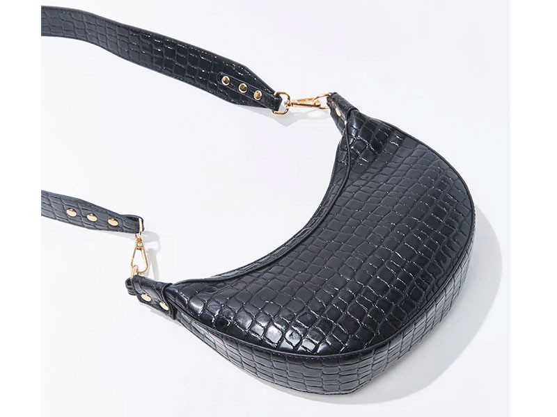 Women's Faux Croc Leather Crossbody Bag