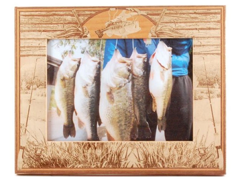 Bass trophy Frame