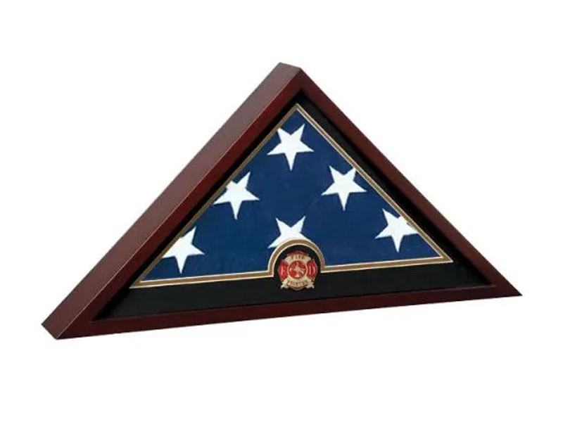 5’ X 9 ½’ Mahogany Fire Fighter Medallion Flag Case