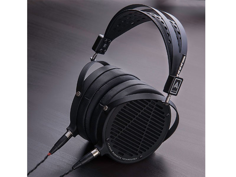 LCD-X Curator Package Headphones