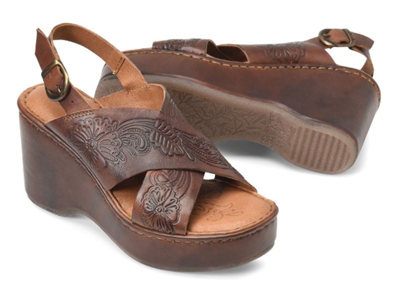 Born Milo In Saddle Embossed Sandals For Women