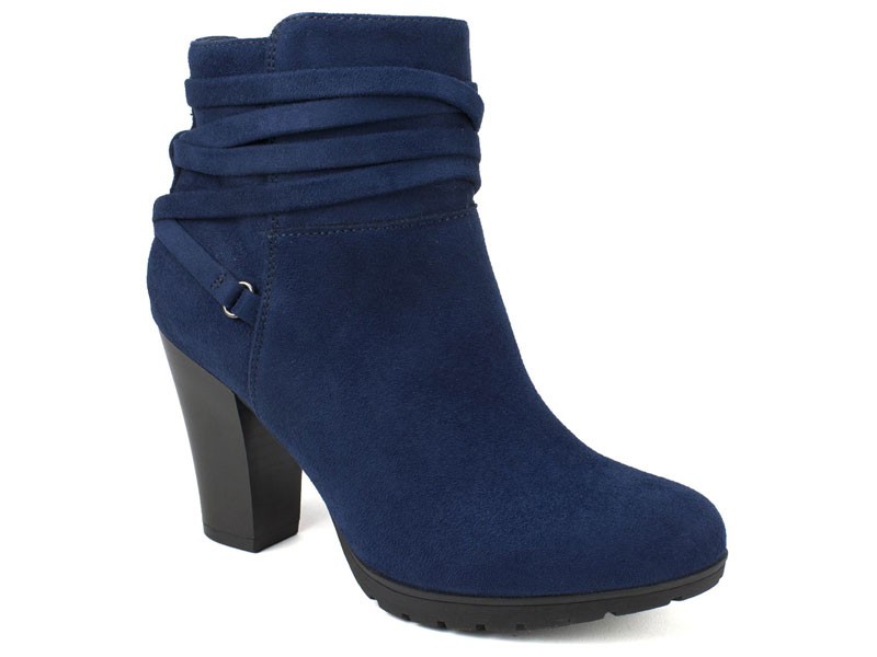 Women's Rialto Spade Ankle Boots