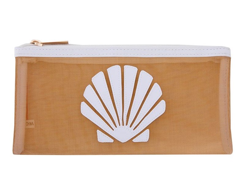 Gold Mesh Moya Case with White Scallop Shell For Women