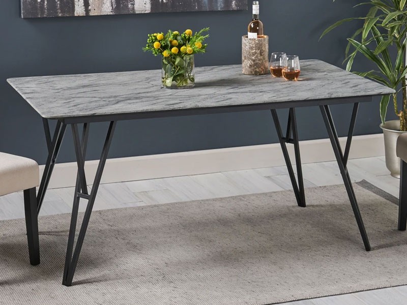 Leu Bay Modern Dining Table with Hairpin Legs
