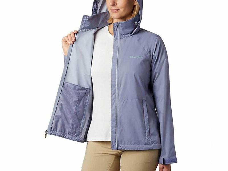 Columbia Switchback III Windbreaker Jacket For Women In New Moon