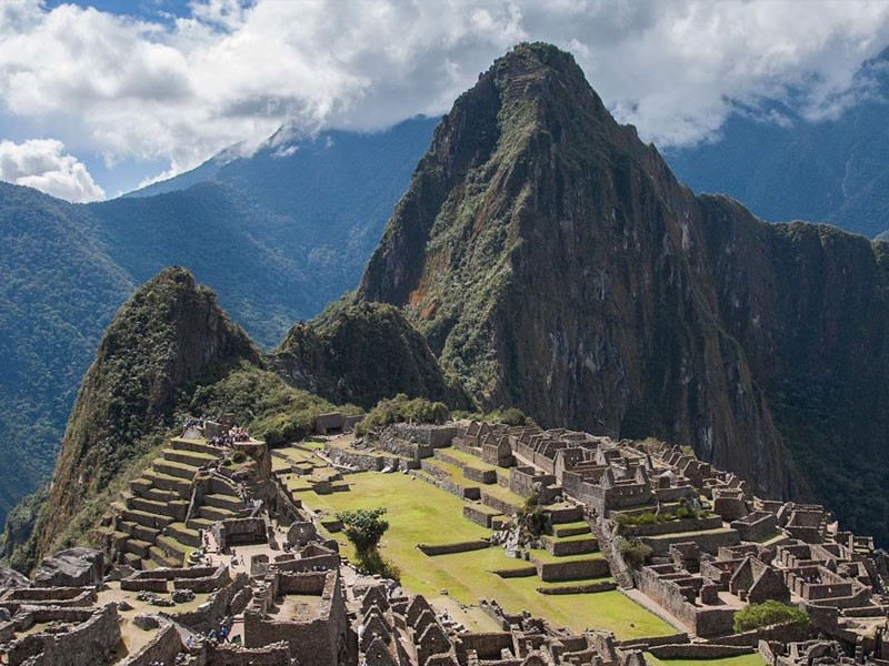 16 DAYS Lima To La Paz Tour Package