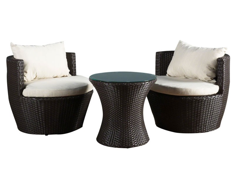 Kyoto Outdoor Round 3-Piece Brown Wicker Chat Set with Beige Cushions