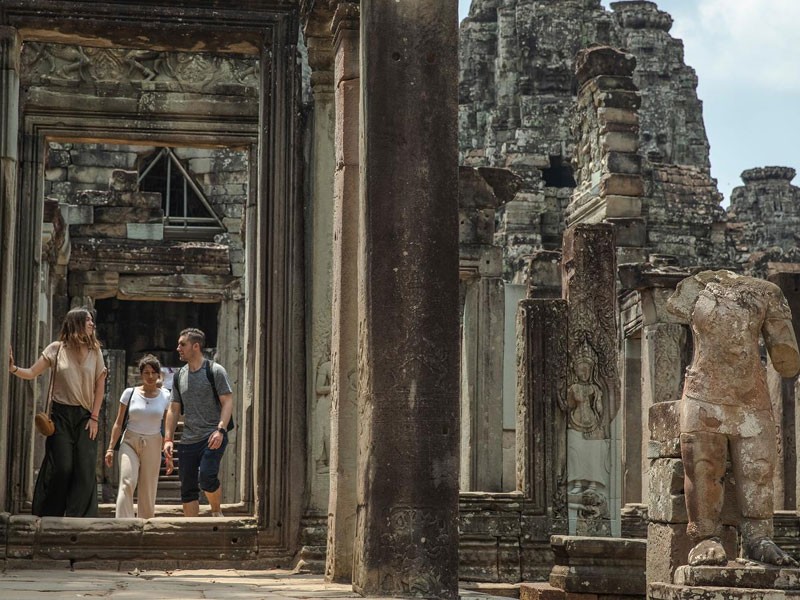 33 days Bangkok to Bangkok Tour Package